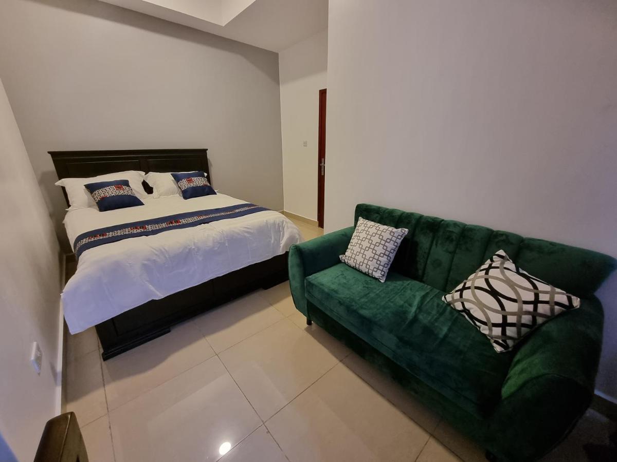 Eika Suites At Acacia カンパラ エクステリア 写真